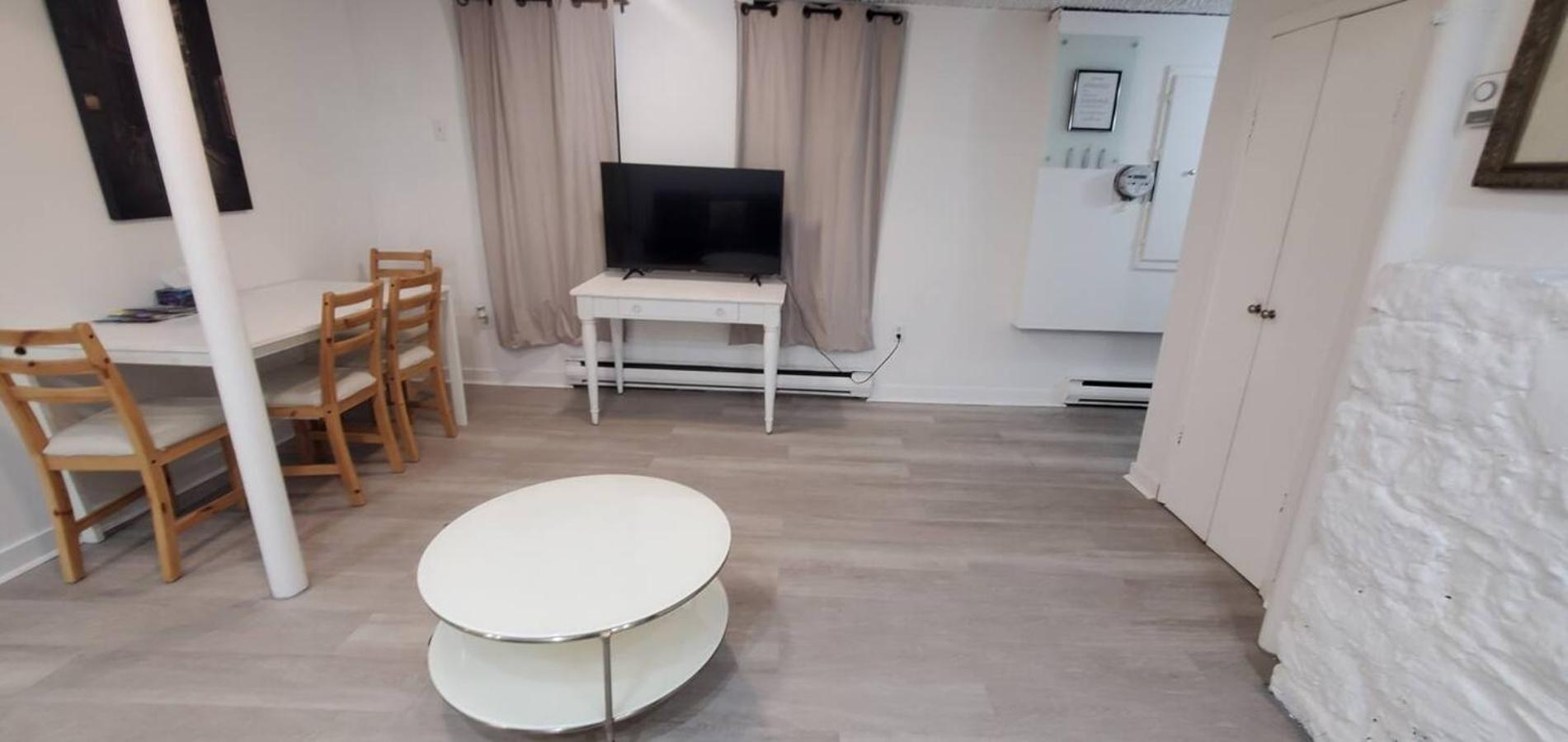 Heart Of Mtr For Memerable Experiance 2 Backyard 7Minmetro Fully Renovated & Equipped Montreal Exterior photo